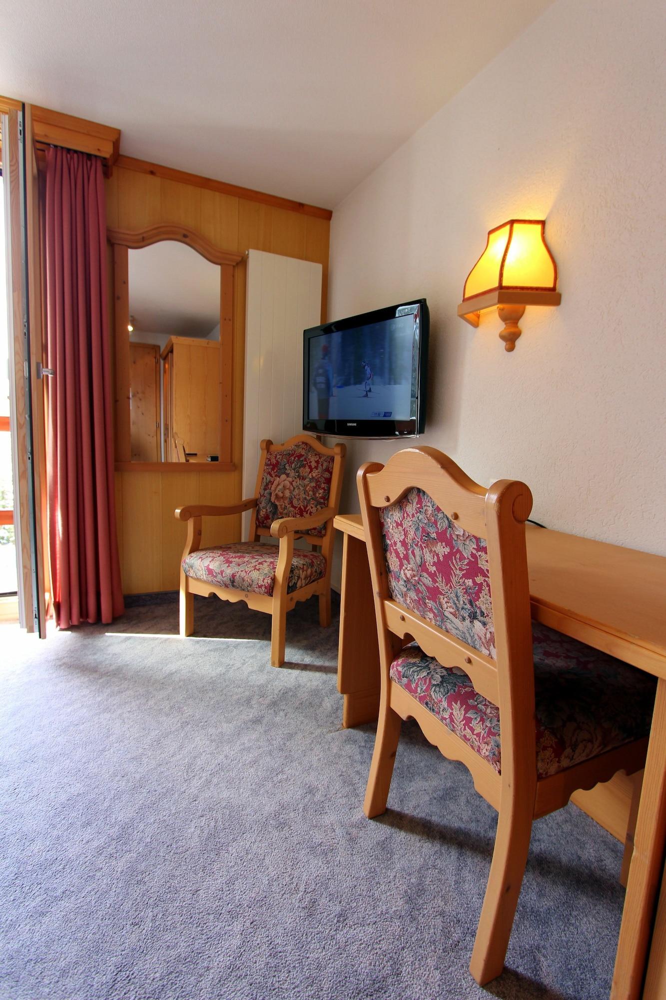สวิส แฟมิลี โฮเต็ล อัลฟูเบล Hotel ซาสฟี ภายนอก รูปภาพ